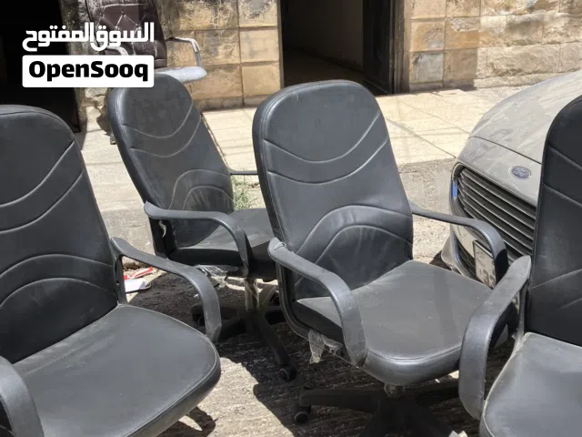 كراسي مكتب