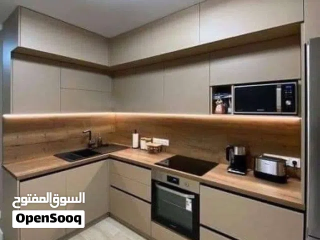 مختص فك وتركيب وصيانة جميع المطابخ والديكورات وفك وصيانة جميع انواع الاتات المنزليه 56544