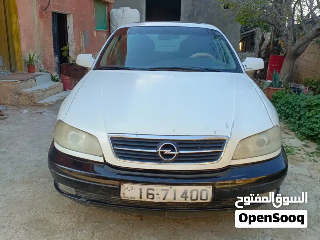 2003, أوبل, اوميجا