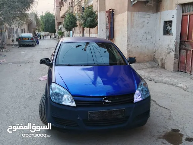 Opel Astra h 1.7 CDTI