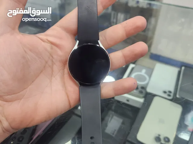 Samsung watch 4 44mm بحالة ممتازة