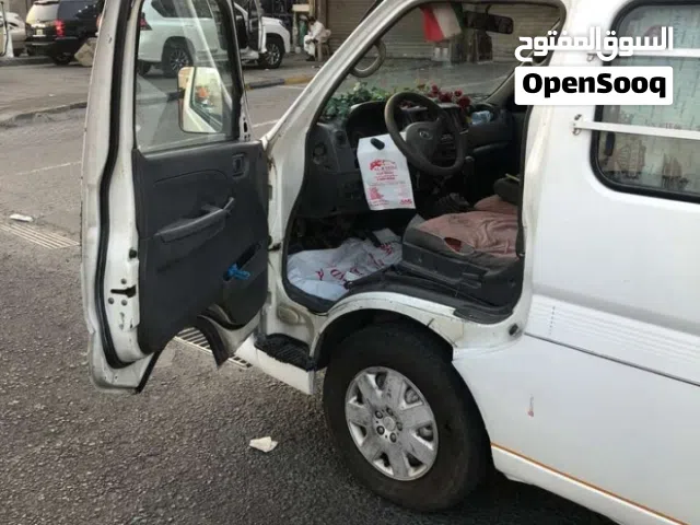 Used Nissan Urvan in Hawally