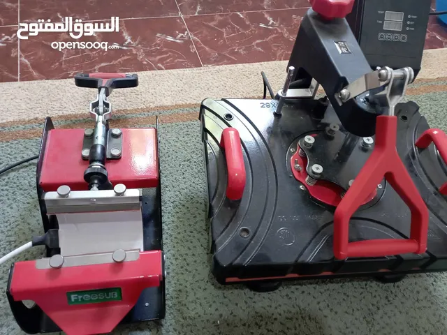 طابعة من نوع Epson معها جميع ملحقاتها للبيع  2000دينار قابل للنقاش