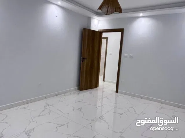 شقه لقطه للبيع في قلب ميامي