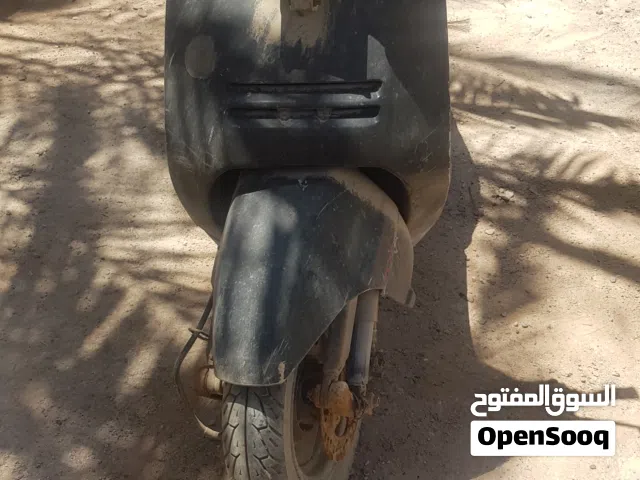 ثنين وزوازات متروكات للبيع