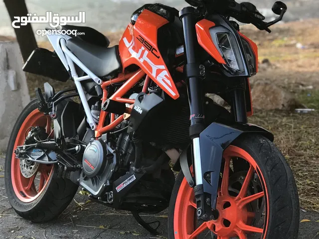 KTM DUKE 390