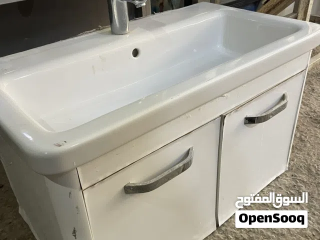 مغسلة مع صندوق مع بطارية كاملة تعليق مجلا مجلى مغسلة صندوق للحمامات قياس 80 سم خزانه حمام