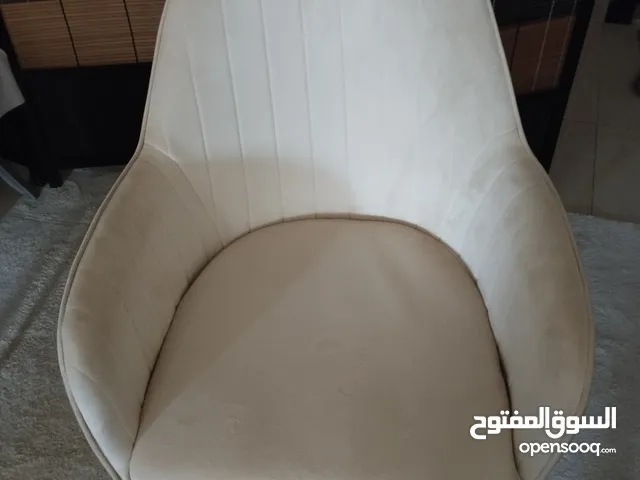 كرسي للمكتب او للمنزل