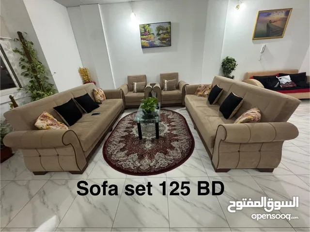 sofa with 10 cushions