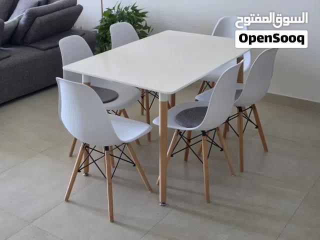 6 seater Dining table