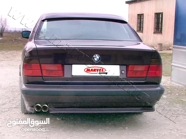 جناح زجاج خلفي سبويلر bmw e34