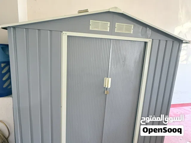 Storage cabinet outdoor  Excellent condition