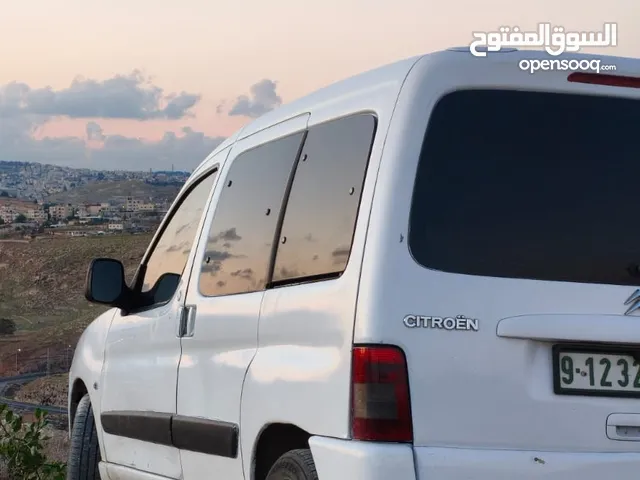 ستروين بارلينجو موديل 2007 متور 1600 توربو ديزل 90 حصان جير عادي تامين وترخيص ساري المفعول