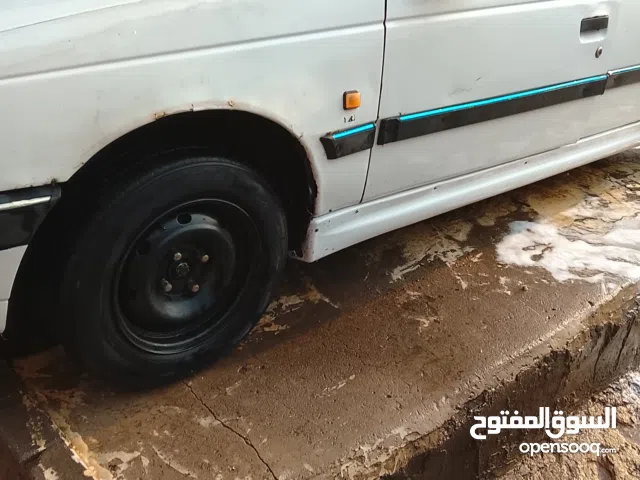 بيجو405فرنسي للبيع2012