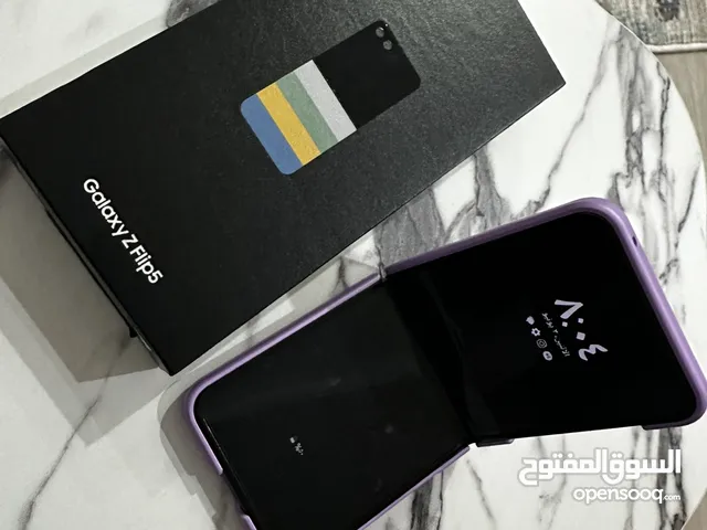 Samsung Galaxy Z Flip5 512 GB in Mubarak Al-Kabeer