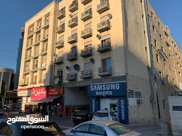 32 m2 Studio Apartments for Sale in Amman Khalda