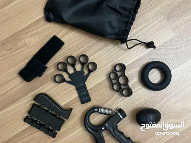 أدوات تقويه اليد