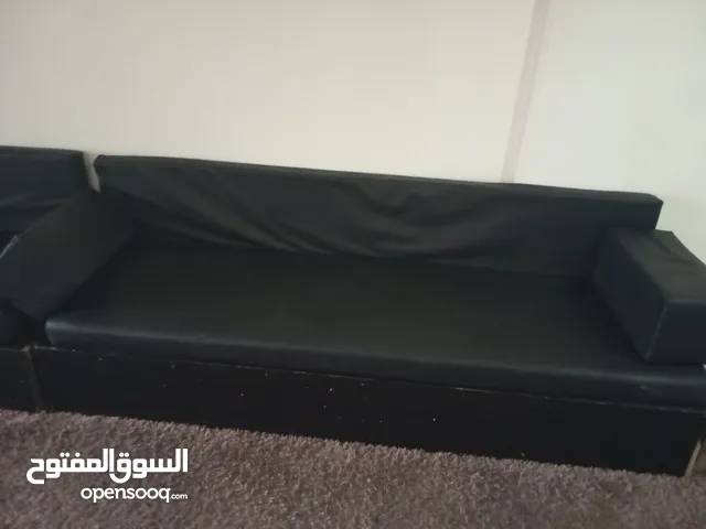 مقاعد خشب عدد 6 قطع تفصيل خشب انديف ثقيل مقاس كل وحده 240 للبيع