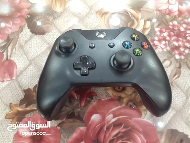 يد تحكم Xbox  الأصلية بحالة الوكالة controller