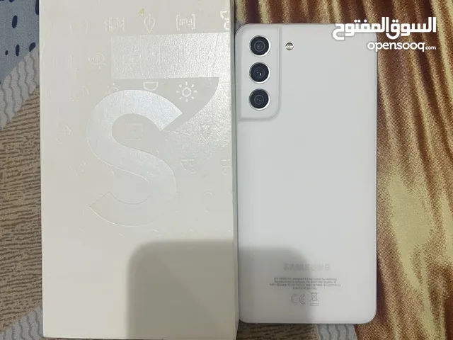 Samsung Galaxy S21 FE 5G 256 GB in Al Riyadh