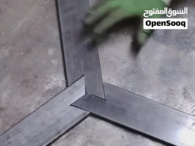 مطلوب زجاجات فقط شاشة سامسونج 46 بوصة وغيرها في التفاصيل
