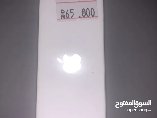 للبيع سماعة ايفون جديده بالكرتون