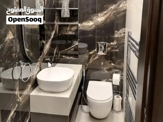 #بليط  لتركيب وتبليط السيراميك والبورسلان ,,, بجودة ومواصفات عالية  واسعار مناسبة المتر