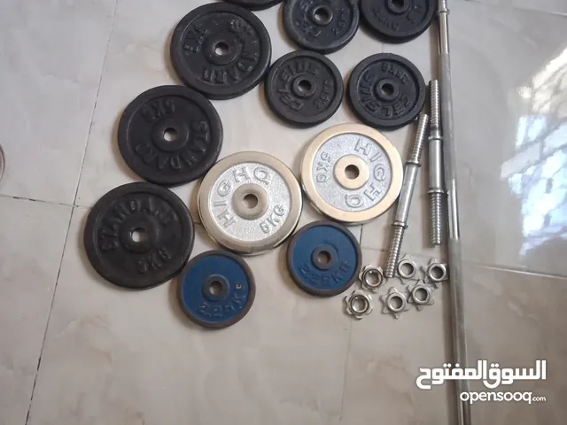 اوزان 50كيلوو مع بنش بحاله الوكاله