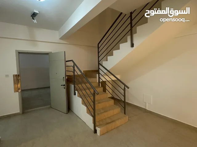 شقة طابقية رائعة في جاليري مسقط 3 غرف - Wonderful duplex apartment in Gallery Muscat 3 rooms