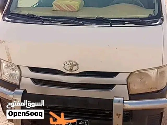 2016 تويوتا هايس GLS