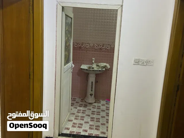 100 m2 2 Bedrooms Apartments for Rent in Basra Kut Al Hijaj