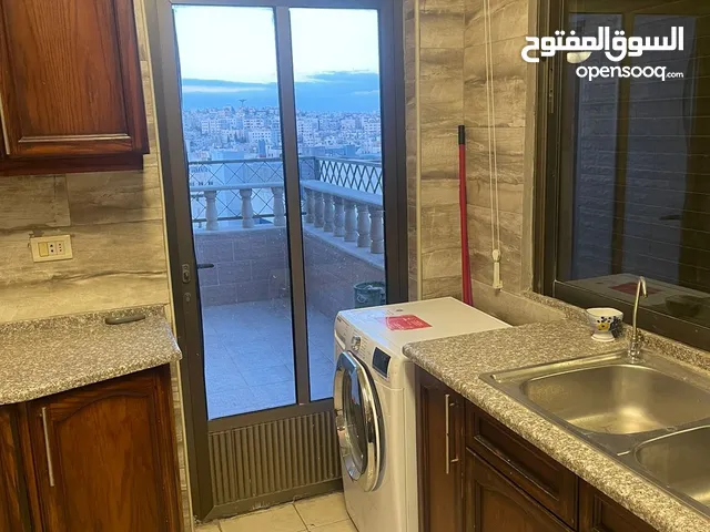 171 m2 3 Bedrooms Apartments for Sale in Amman Al Rabiah