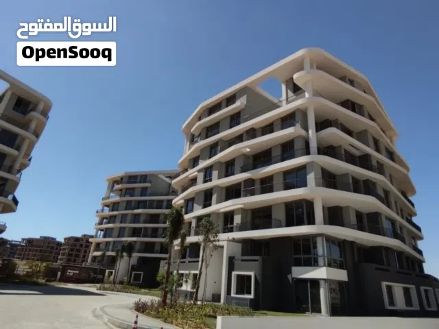 شقتك بمقدم 300 الف في العاصمه الادارية R8 غرفتين تطل علي حمام سباحه استلام فوري  اطول فتره سداد