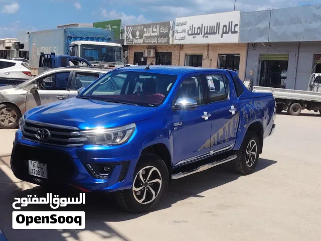 تويوتا هايلوكس