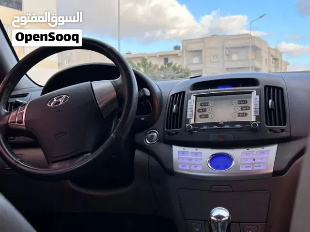 مطلوب هنداي افانتي 2010بصمة داخلية وخارجية  لوان سلفر او ابيض