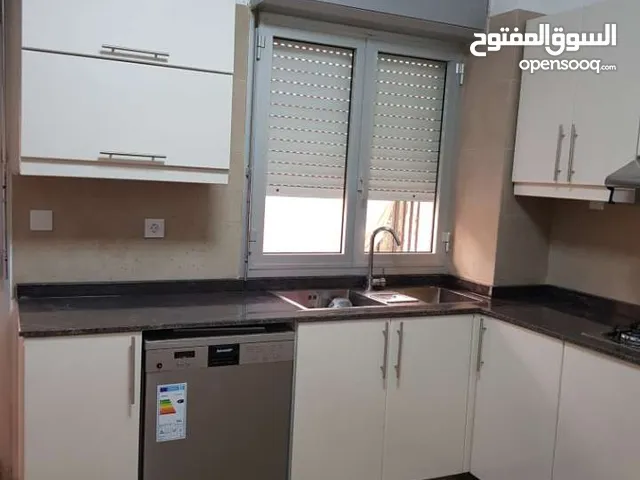 2225 m2 3 Bedrooms Apartments for Rent in Benghazi Qar Yunis