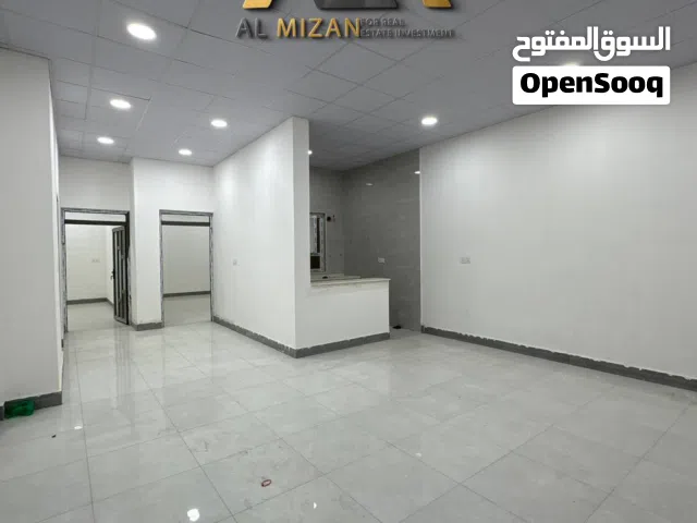 100 m2 2 Bedrooms Apartments for Rent in Basra Muhandiseen