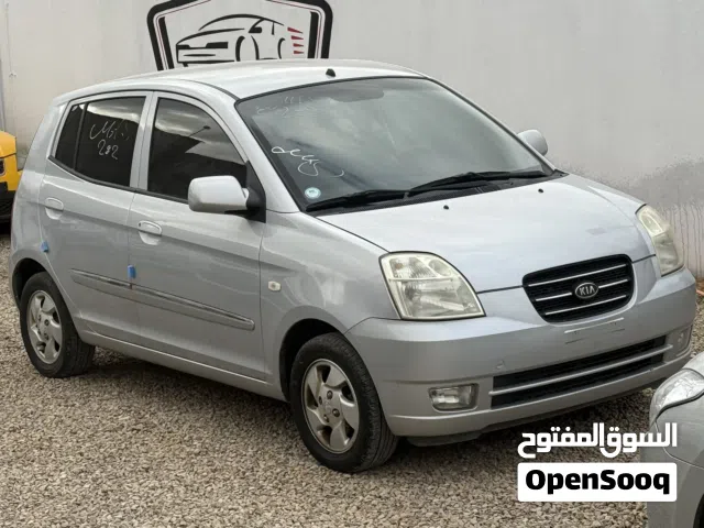 كيا مورنق 2007