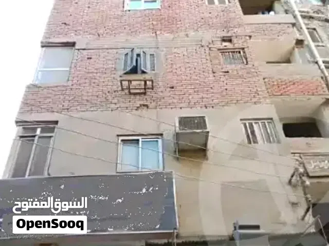 شقة إداري للبيع و حصة بالأرض أول علوي بيت عمدان اداري الزقازيق بشارع مستشفي المنتزة