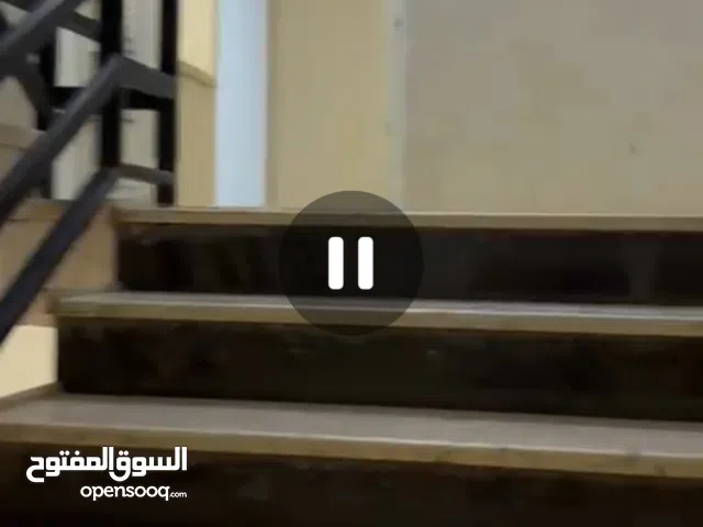 شقه في ام الشرايط جديده مساحه 110متر السعر 85 دفعه وتقسيط