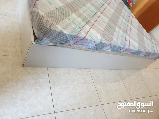 King size Bed in very good condition