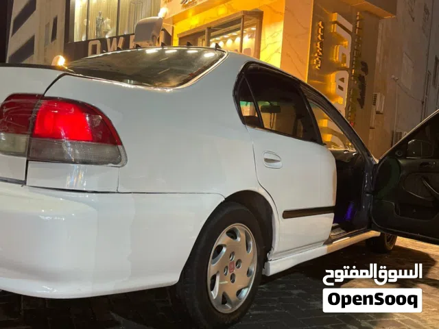 1999 هوندا سيفيك VTi