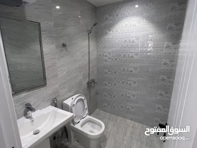 200 m2 4 Bedrooms Apartments for Rent in Dammam Al Wahah