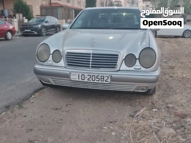 1998, مرسيدس بنز, الفئة-E, E 240