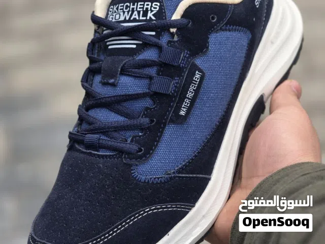 حذاء اسكيتشر