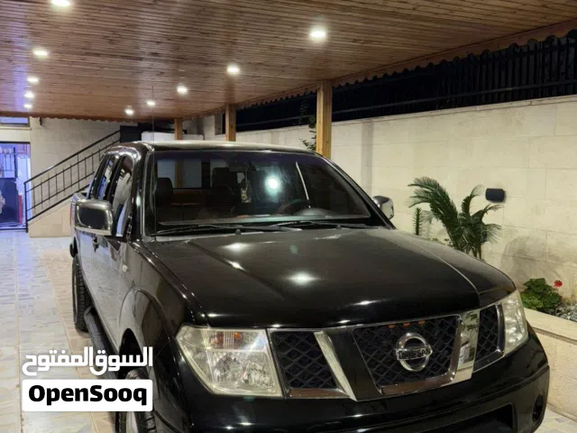 2008, نيسان, نافارا, LE