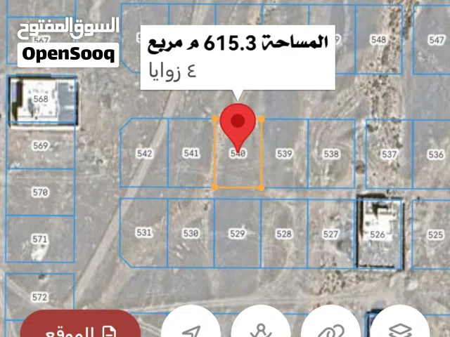 أرض في موقع مميز وجاهزة للبناء على أرض مستوية في منطقة الواسط مثالية لمن يريد البناء أو الإستثمار