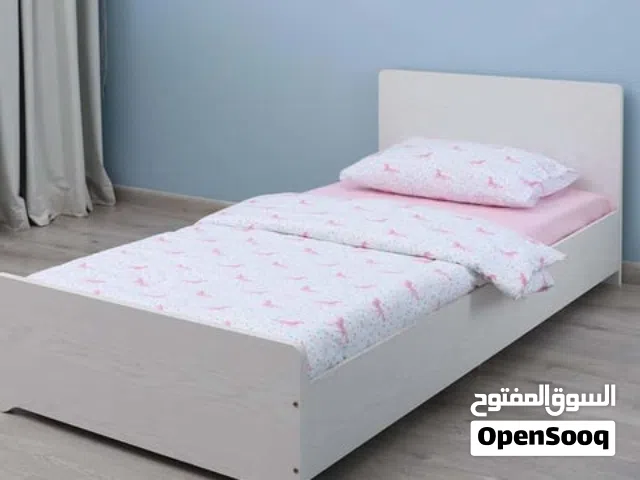 Singel bed with mattress for Sell
