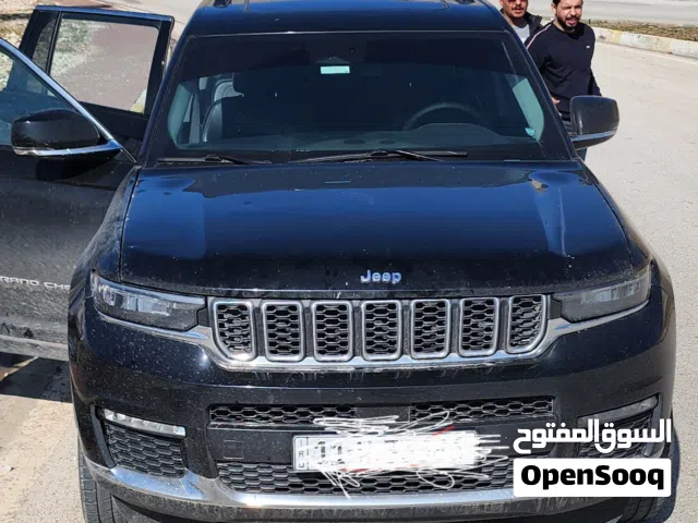 2022 جيب جراند شيروكى L Limited 4X2