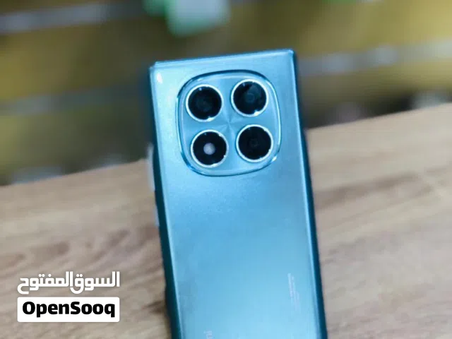 هاتف ب باكوه وشحنه